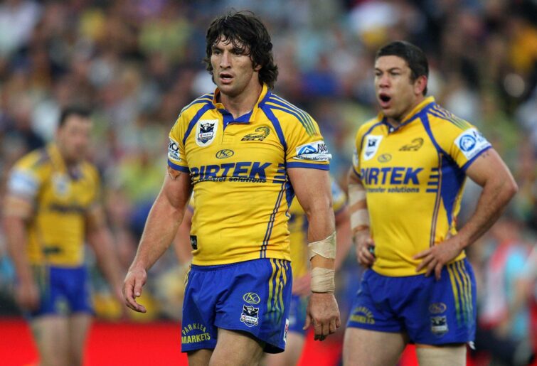 Nathan Hindmarsh and Nathan Cayless during the 2009 Grand Final 'loss' to Melbourne. (Photo by Cameron Spencer/Getty Images)