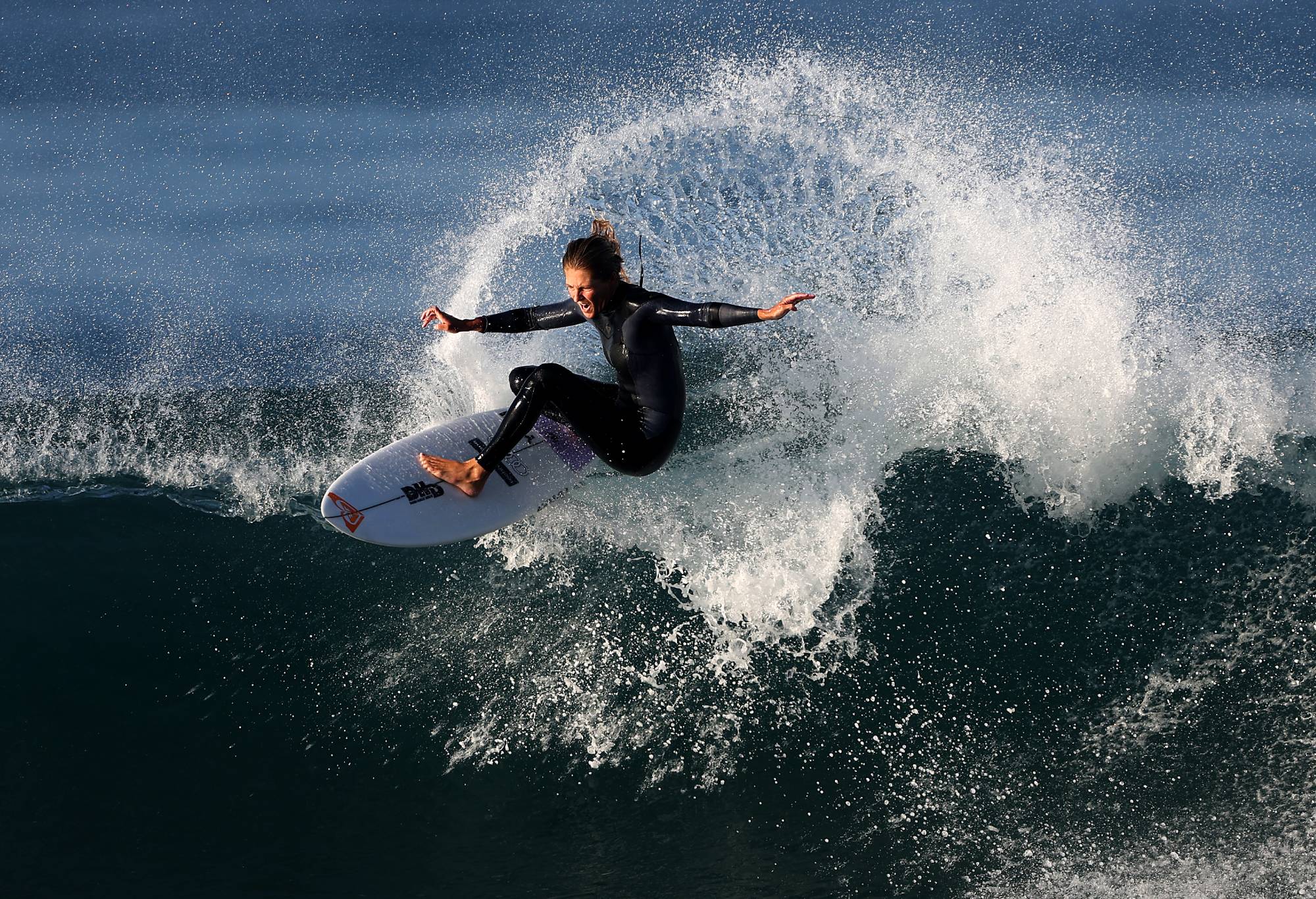  Stephanie Gilmore of Australia surfs during a training session at Lower Trestles ahead of the 2022 Rip Curl WSL Finals on September 06, 2022 in San Clemente, California. (Photo by Sean M. Haffey/Getty Images)