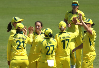 Schutt gets her first T20 'Michelle Pfeiffer' during Australia's eight-wicket thrashing of Pakistan