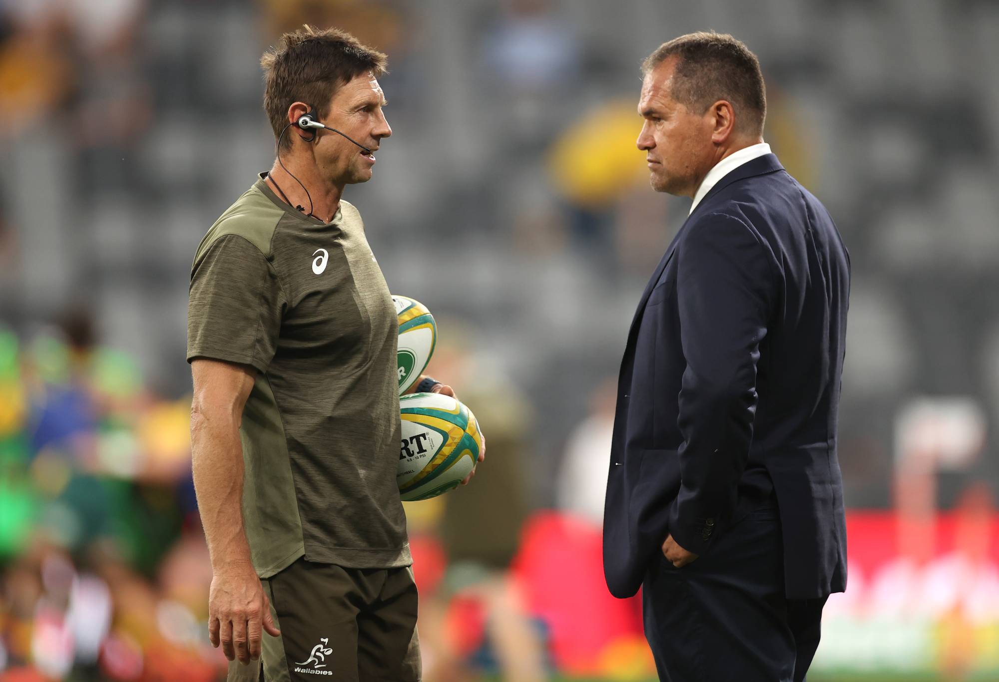 Asisten pelatih Australia Scott Wisemantel mengundurkan diri menjelang Piala Dunia Rugby, opsi pengganti, Eddie Jones