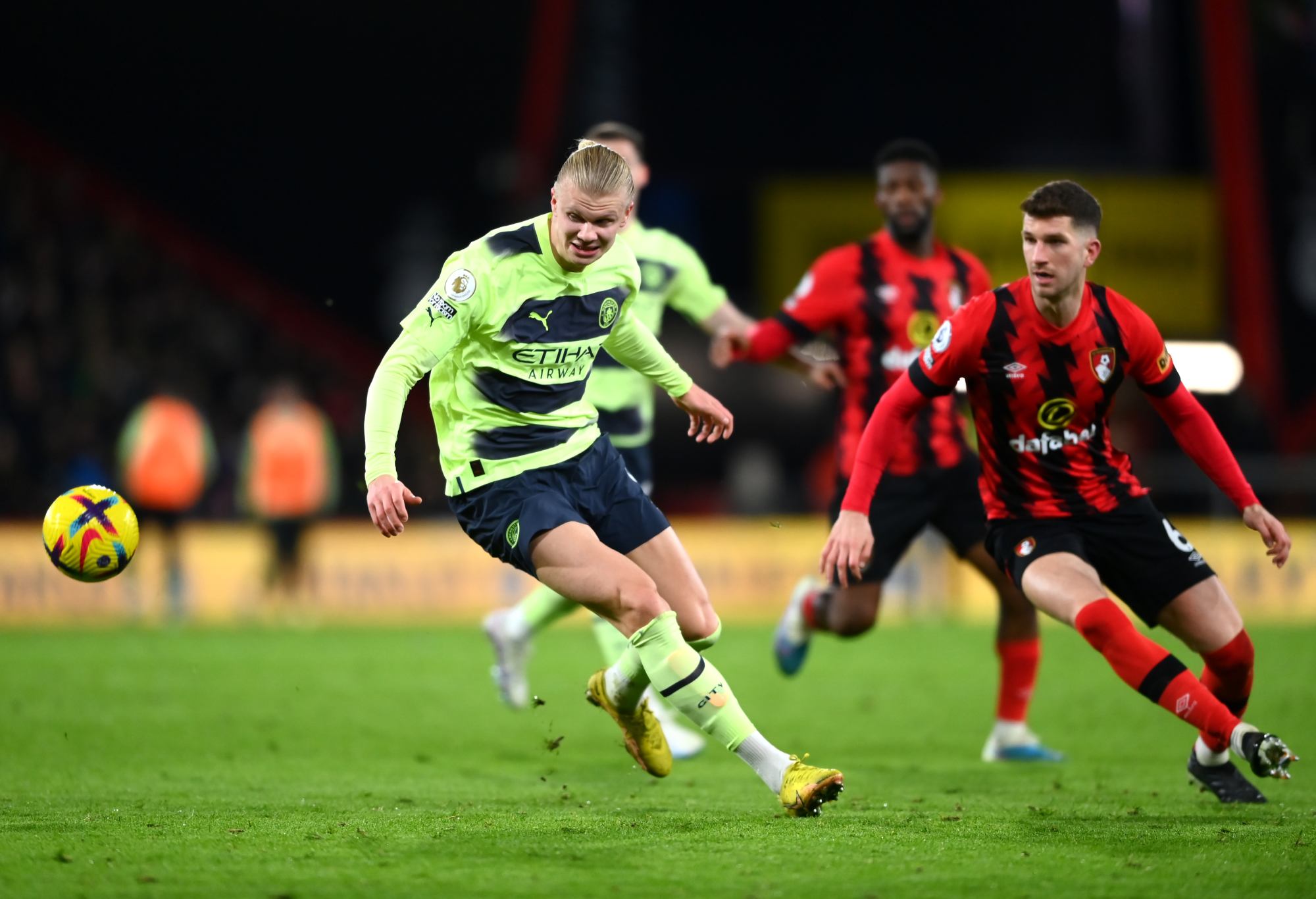 BOURNEMOUTH, ENGLAND - FEBRUARY 25: Erling Haaland of Manchester City runs with the ball during the Premier League match between AFC Bournemouth and Manchester City at Vitality Stadium on February 25, 2023 in Bournemouth, England. (Photo by Manchester City FC/Manchester City FC via Getty Images)