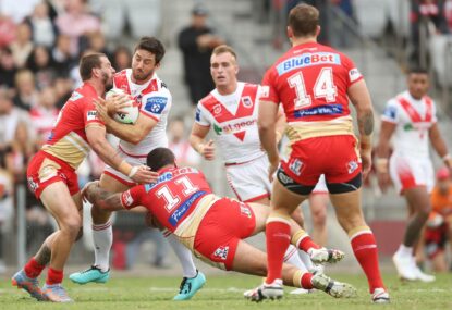 Hook given reprieve as Dragons destroy Dolphins - now why can't they play like this all the time?