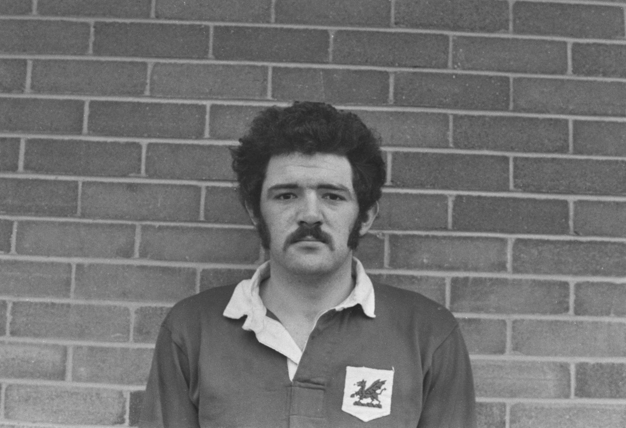 Welsh rugby union player Mervyn Davies (1946 - 2012) of the London Welsh RFC, UK, December 1971. (Photo by Evening Standard/Hulton Archive/Getty Images)