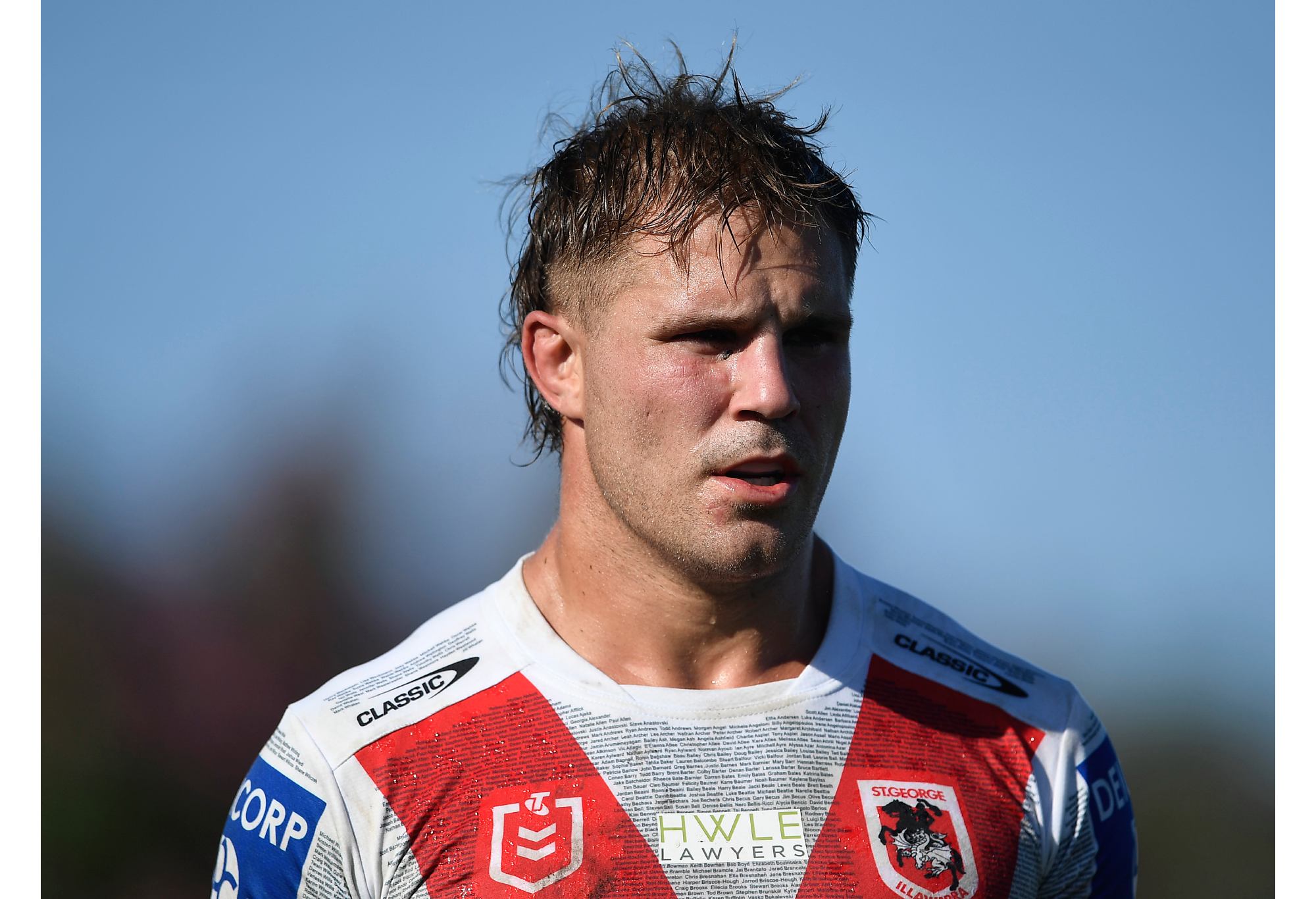 ROCKHAMPTON, AUSTRALIA - AUGUST 28: Jack De Belin of the Dragons looks on during the round 24 NRL match between the St George Illawarra Dragons and the North Queensland Cowboys at Browne Park, on August 28, 2021, in Rockhampton, Australia. (Photo by Ian Hitchcock/Getty Images)