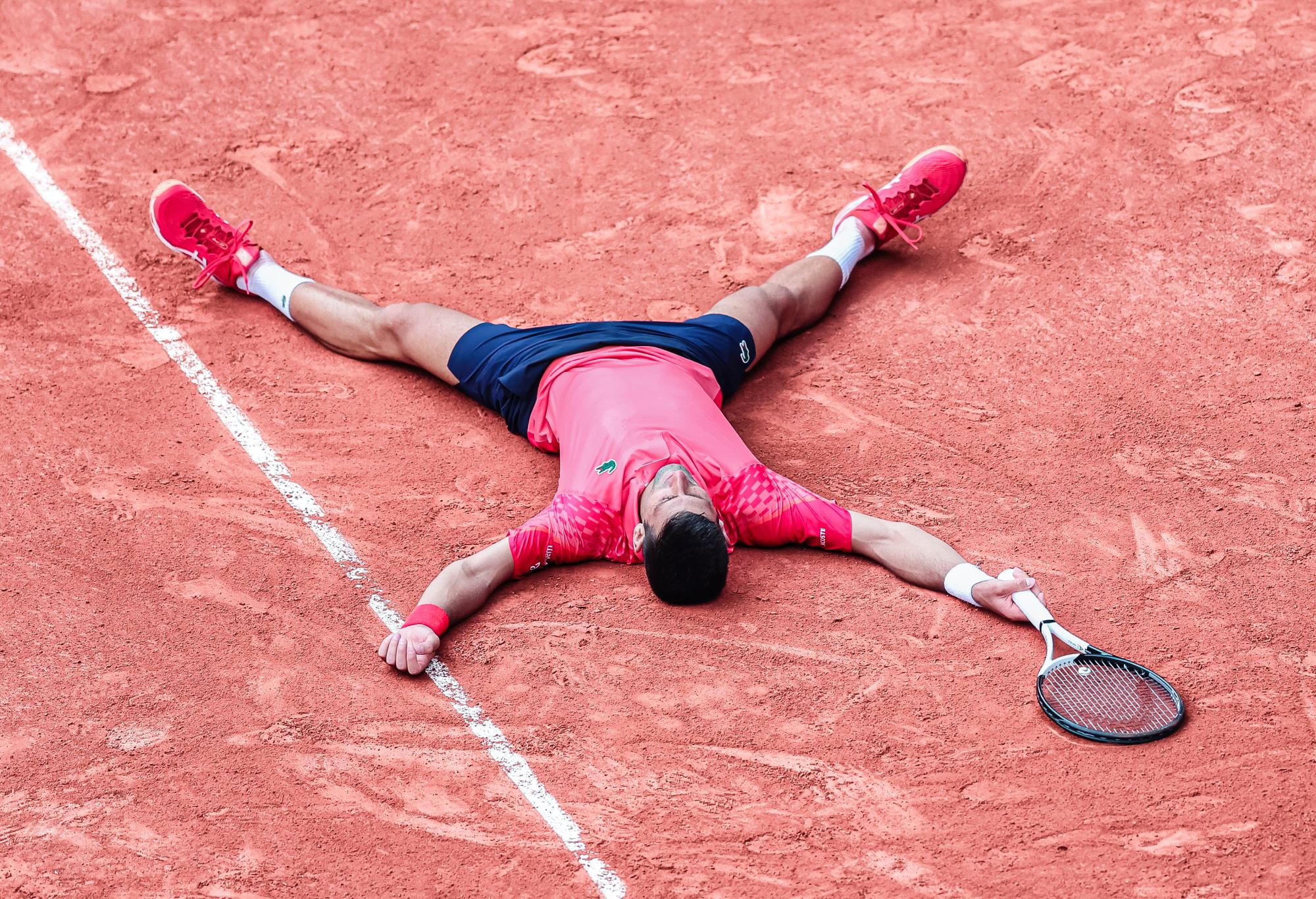PARIS, FRANCE - JUNE 11: Novak Djokovic of Serbia celebrates after winning against Casper Ruud of Norway during the Men's Single Final on Day Fifteen of the 2023 French Open at Roland Garros on June 11, 2023 in Paris, France. (Photo by Eurasia Sport Images/Getty Images)