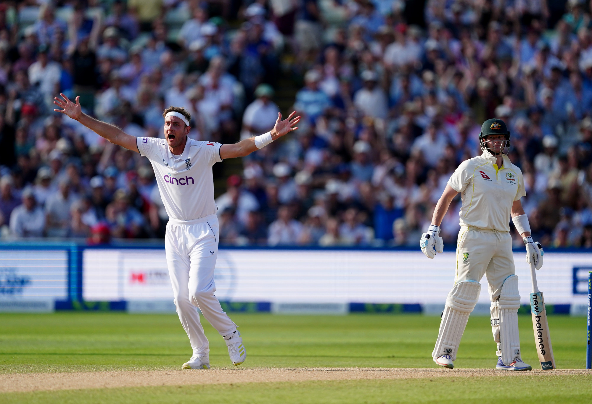 Stuart Broad appeals for the wicket of Steve Smith.