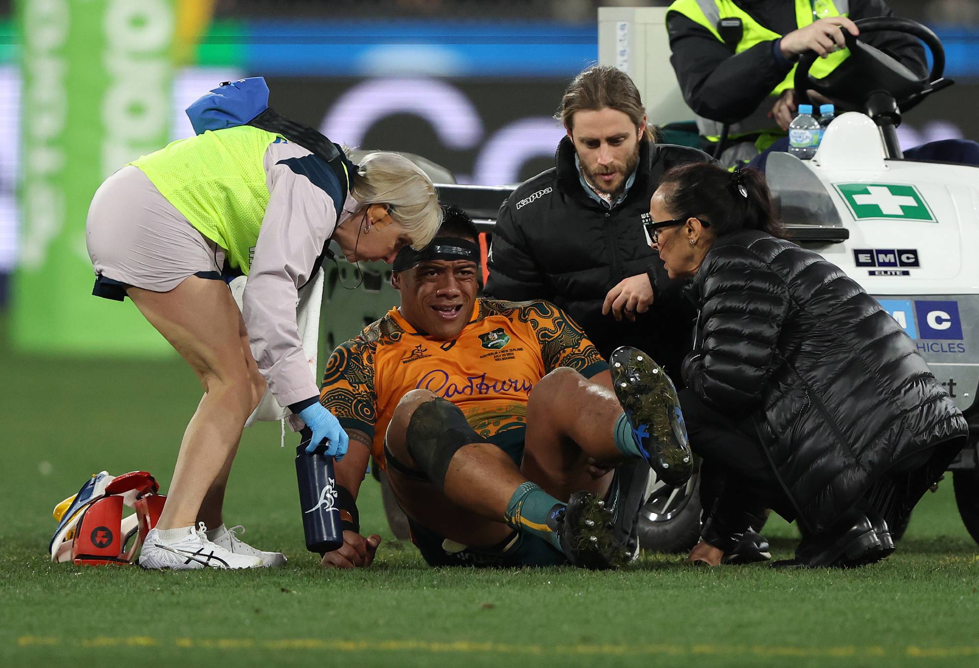 Allan Alaalatoa of the Wallabies comes off the ground with an injury during the The Rugby Championship & Bledisloe Cup match between the Australia Wallabies and the New Zealand All Blacks at Melbourne Cricket Ground on July 29, 2023 in Melbourne, Australia. (Photo by Robert Cianflone/Getty Images)