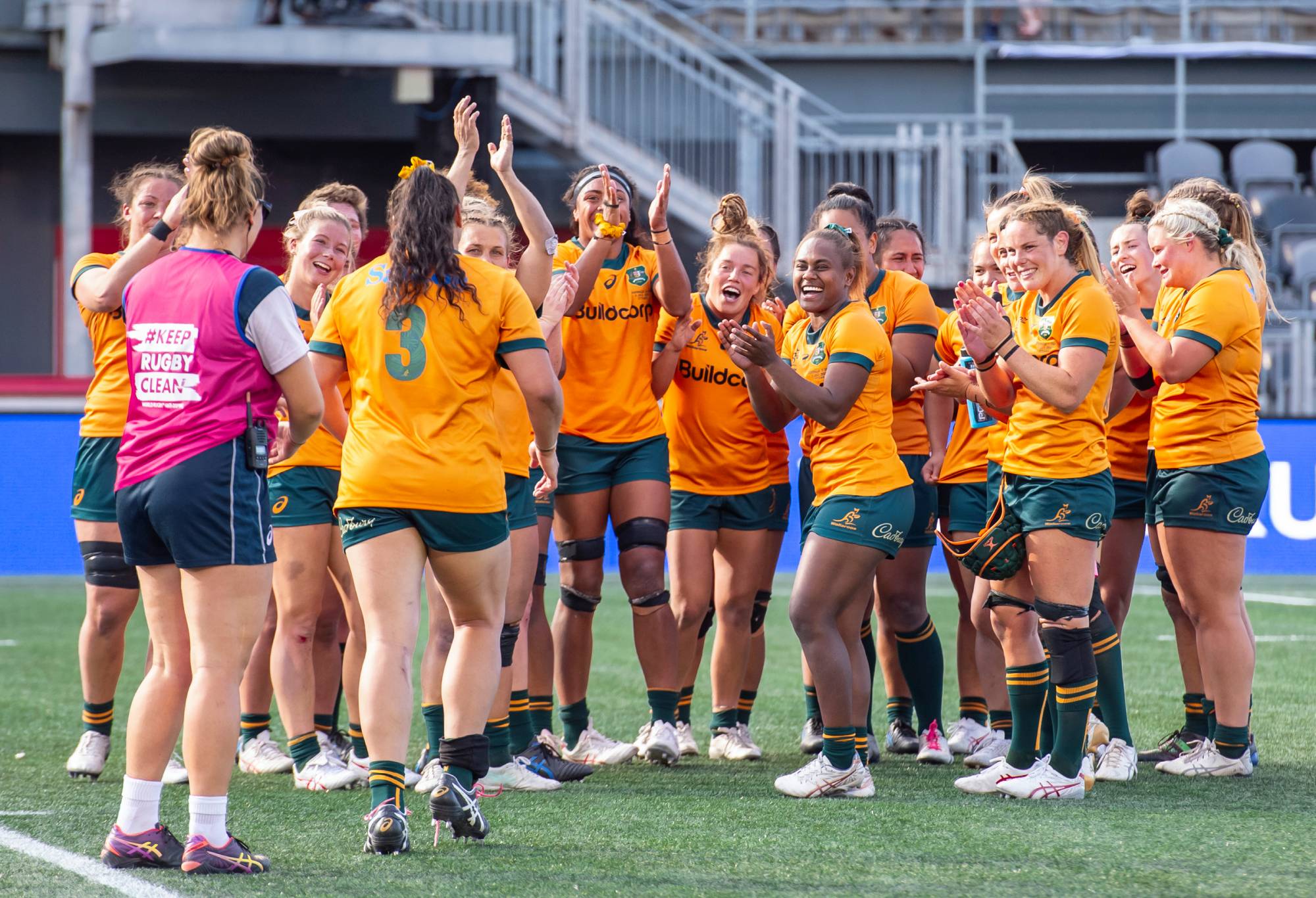 The Australia Wallaroos salute the crowd after their win against U.S. in the World Rugby Pacific Four Series at TD Place Stadium on July 8, 2023 in Ottawa, Ontario, Canada. (Photo by Andrea Cardin - World Rugby/World Rugby via Getty Images)