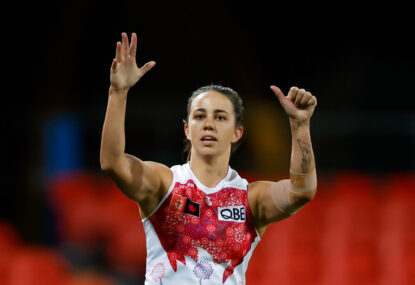 'Why not be a bit cheeky?' Molloy's hilarious crowd clapback the highlight as Swans secure maiden AFLW finals win