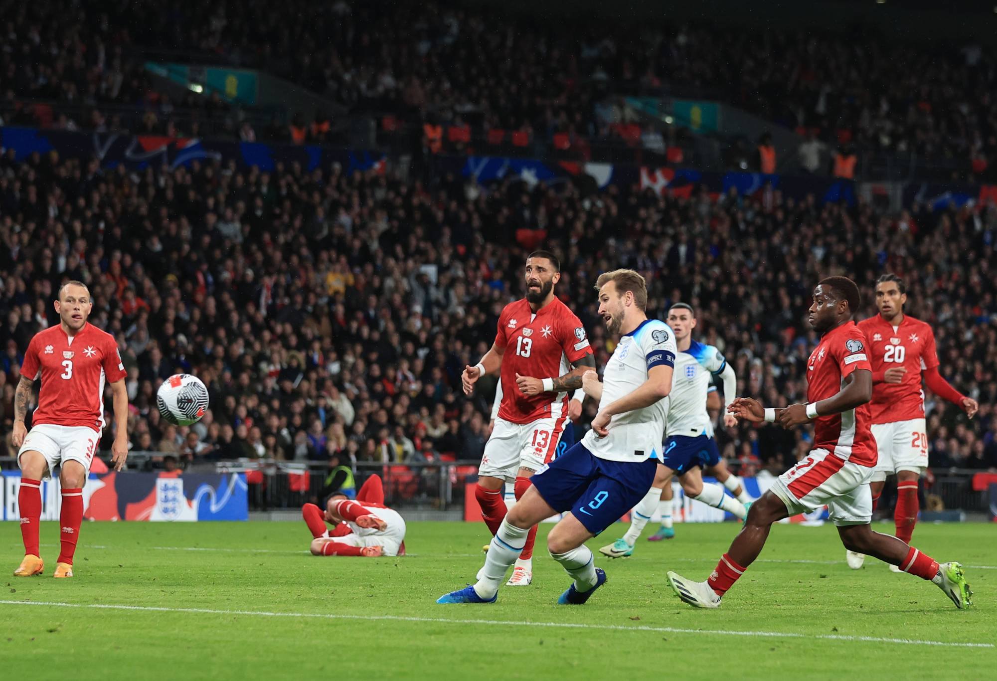 LONDON, ENGLAND - NOVEMBER 17: Harry Kane of England scores the second goal during the UEFA EURO 2024 European qualifier match between England and Malta at Wembley Stadium on November 17, 2023 in London, United Kingdom. (Photo by Marc Atkins/Getty Images)