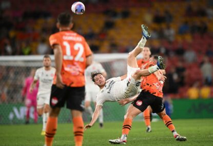 Wanderers weather storm - and Roar - to maintain unbeaten record after stunning late comeback