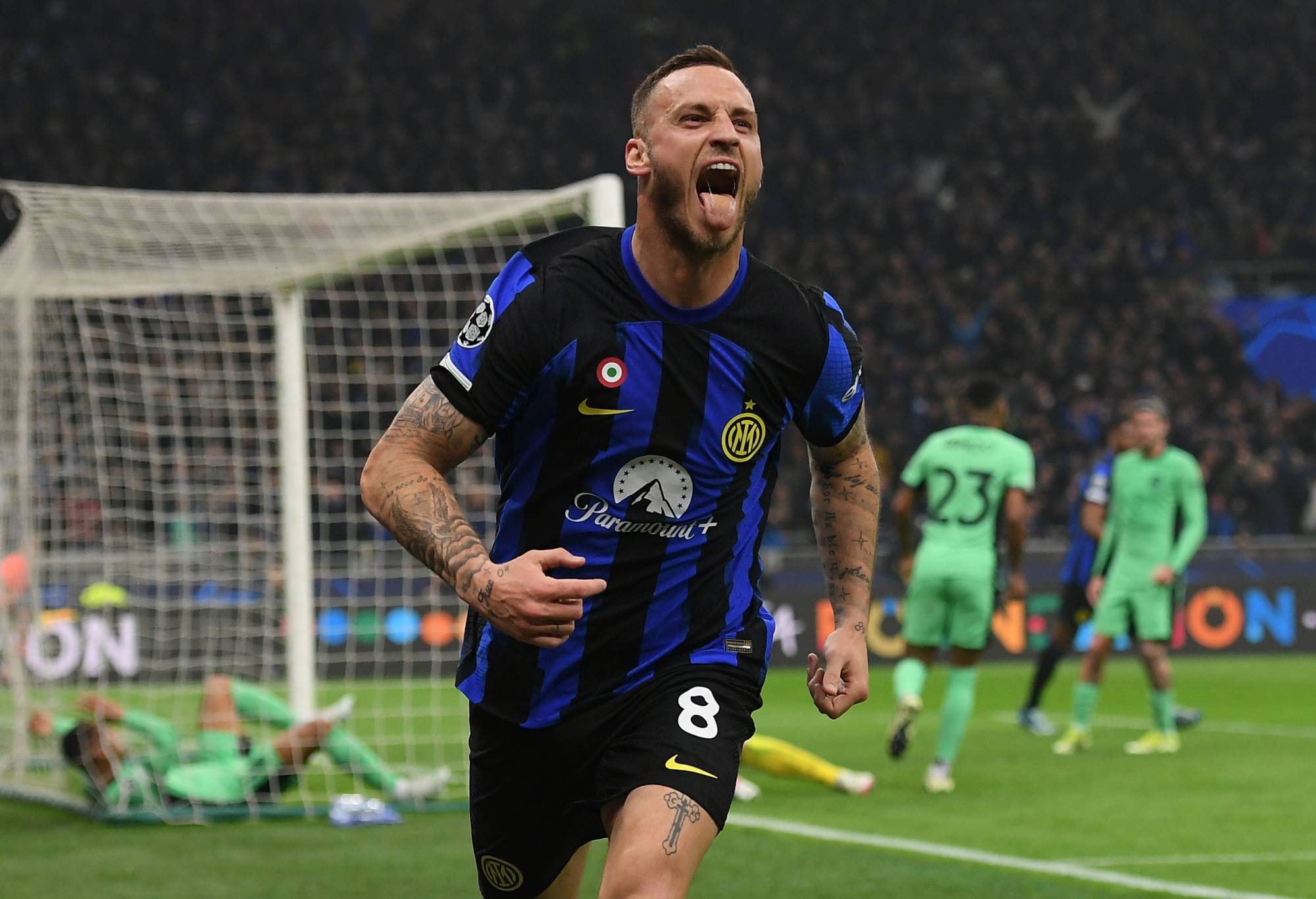 Marko Arnautovic of FC Internazionale celebrates after scoring the opening goal during the UEFA Champions League 2023/24 round of 16 first leg match between FC Internazionale and Atlético Madrid at Stadio Giuseppe Meazza on February 20, 2024 in Milan, Italy. (Photo by Alessandro Sabattini/Getty Images)