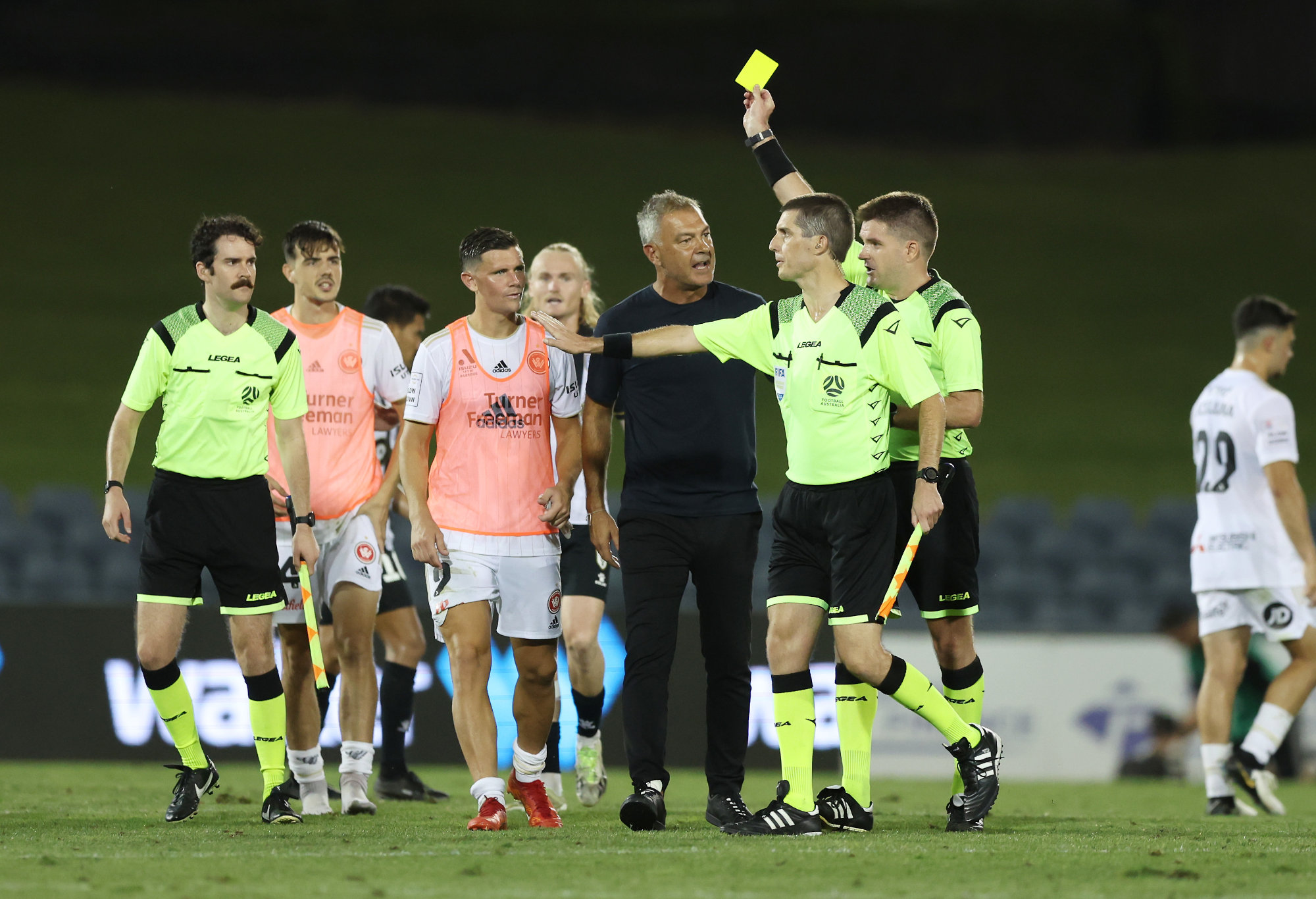 Wanderers head coach Marko Rudan protests to the referee.