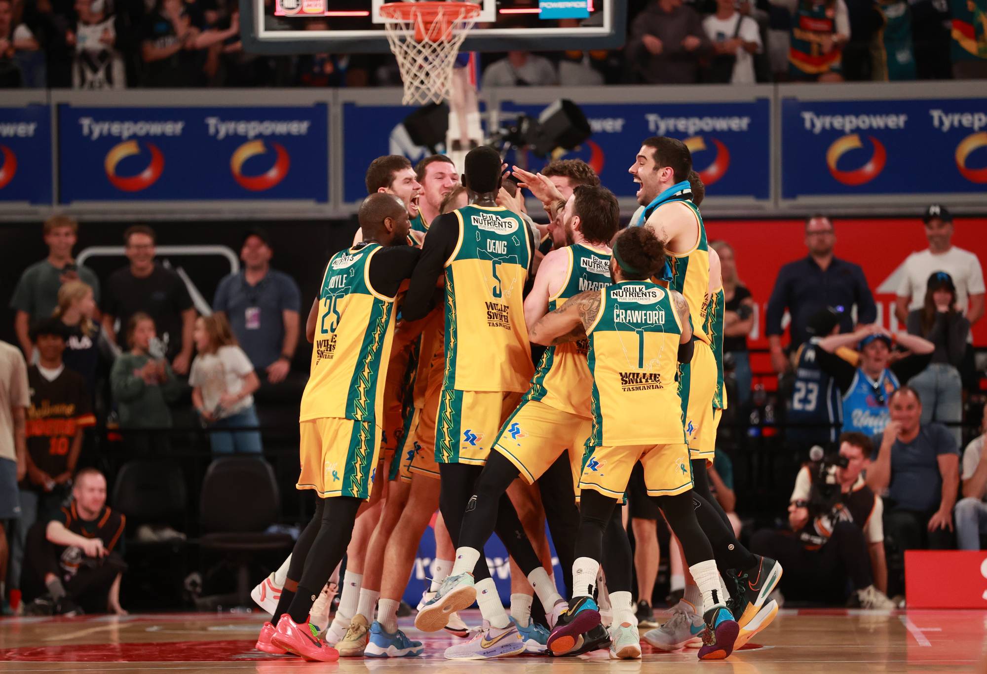MELBOURNE, AUSTRALIA - MARCH 24: JackJumpers celebrate winning during game three of the NBL Championship Grand Final Series between Melbourne United and Tasmania JackJumpers at John Cain Arena, on March 24, 2024, in Melbourne, Australia. (Photo by Kelly Defina/Getty Images)