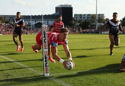 Lomax shines on a wing with some flair in Dragons' win over Tigers as Bunker hauls off Bird but spares Klemmer ... twice