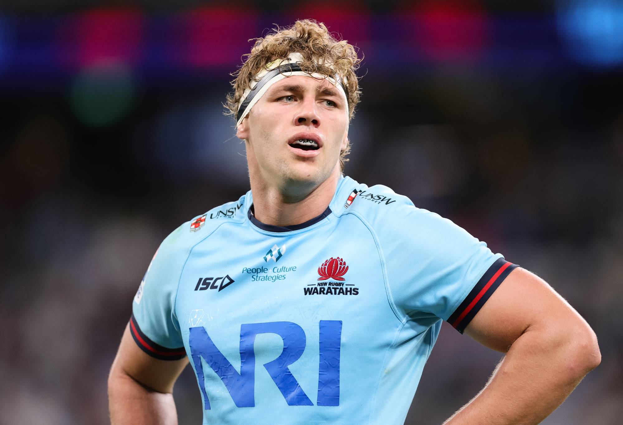Wallabies in danger of losing Hanigan to ambitious French club just as forward enters his prime