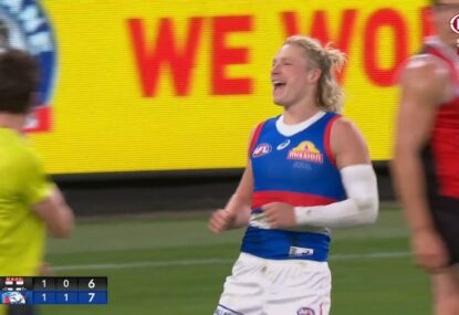 Cody Weightman's hattrick inside three minutes ignites a first-quarter hot streak for Dogs