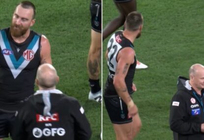 WATCH: Everyone cracks up at Ken Hinkley's amused reaction to heated 'chat' with Charlie Dixon