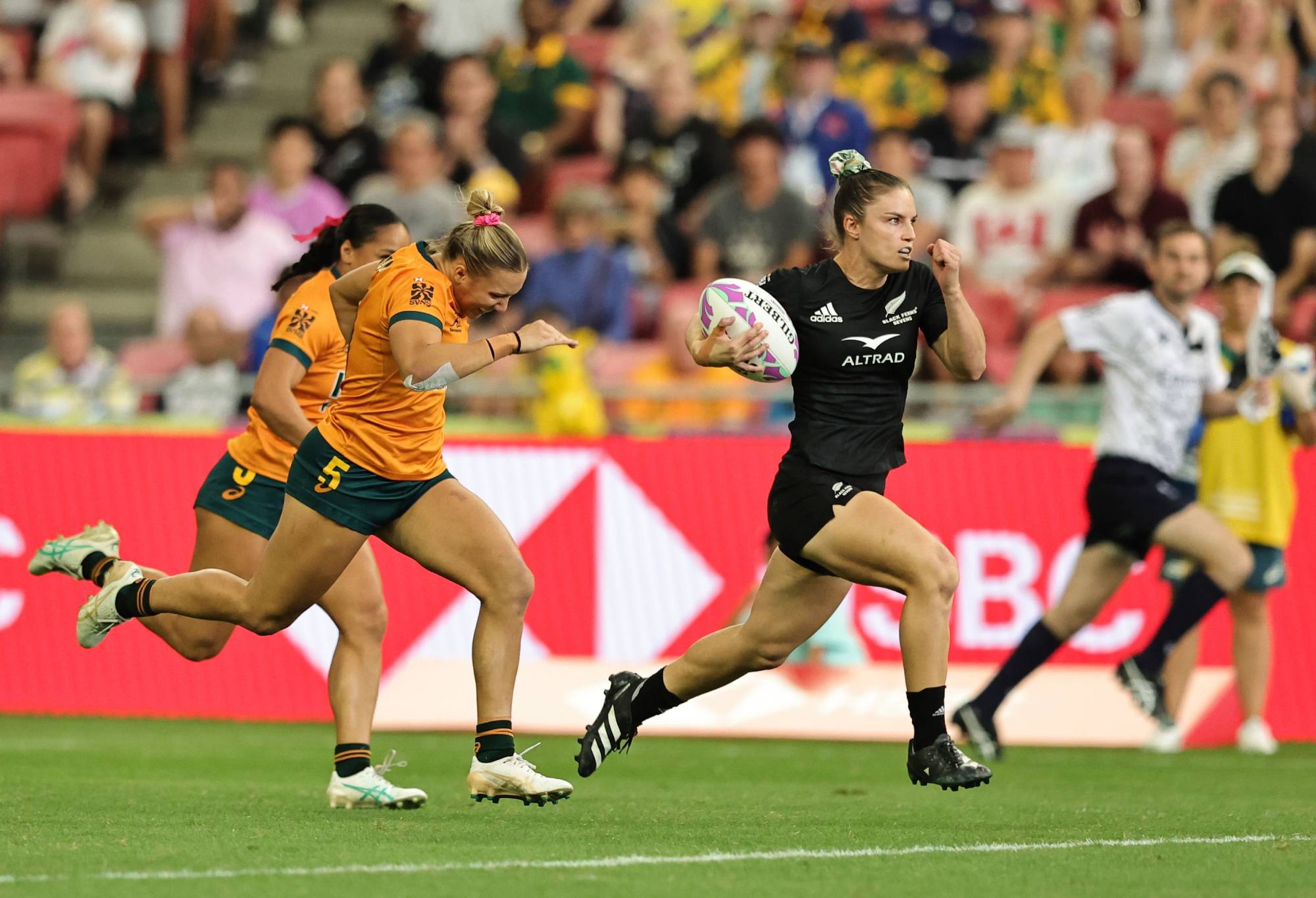 Aussie women’s team lose Singapore Sevens final to NZ, sweat on star’s fitness ahead of Olympics