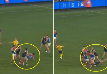 LISTEN: 'They've frozen' - Umpires called out as TWO obvious late free kicks missed in Blues-Dees thriller