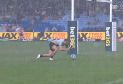 WATCH: Waratahs produce one of the more beautiful tries that you can expect in torrential rain